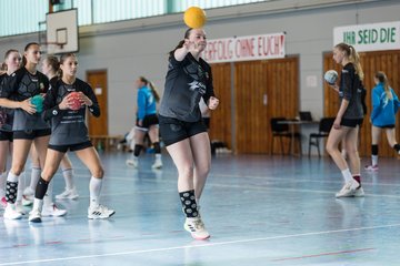 Bild 157 - wAJ HSG Kremperheide/Muensterdorf - HSG Herzhorn/Kollmar/Neuendorf : Ergebnis: 31:34
